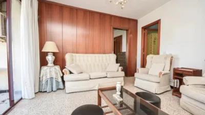 Apartment in Plaça de Francesc García i Orell photo 30