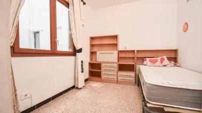 Apartment in Plaça de Francesc García i Orell photo 42