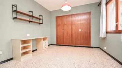 Apartment in Plaça de Francesc García i Orell photo 47