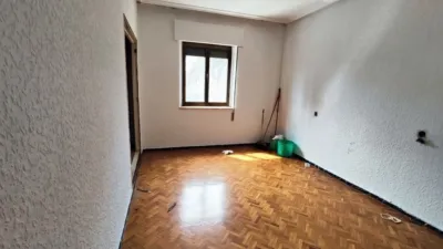 Apartment in Pumarín photo 9