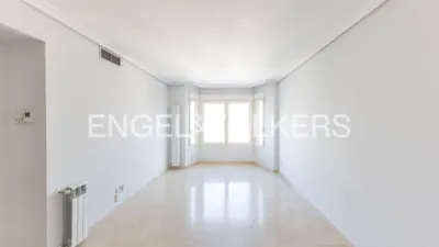 Apartamento en alquiler en Costillares - Imagen 2