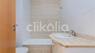 Flat in Santa Margarida de Montbui photo 13