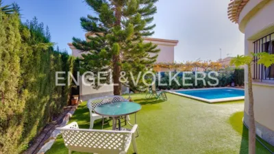 House in Playa Flamenca-Las Piscinas photo 28
