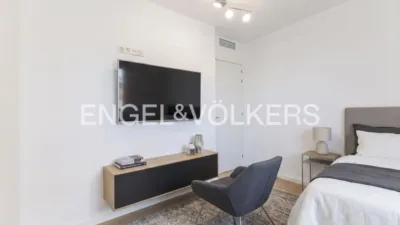 Duplex Penthouse in La Gavarra photo 23