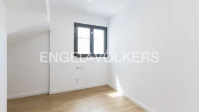 Duplex Penthouse in La Gavarra photo 27