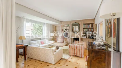 Piso en alquiler en Avenida de Pío XII, cerca de Avenida del Comandante Franco - Imagen 2