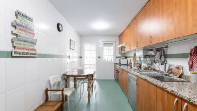 Casa adosada en venta en Calle de Santoña, Zona Bulevar (Arroyomolinos) de 510.000 €