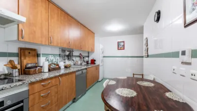 Casa adosada en venta en Calle de Santoña, Zona Bulevar (Arroyomolinos) de 510.000 €