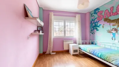 Casa adosada en venta en Calle de Santoña, Zona Bulevar (Arroyomolinos) de 510.000 €