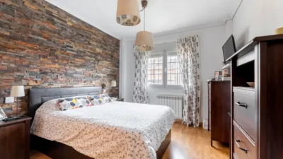 Casa adosada en venta en Calle de Santoña, Zona Bulevar (Arroyomolinos) de 510.000 €