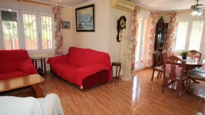 Chalet on Calle de las Rosas photo 10