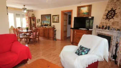 Chalet on Calle de las Rosas photo 11