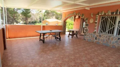 Chalet on Calle de las Rosas photo 12