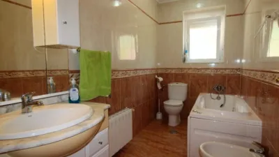Chalet on Calle de las Rosas photo 22