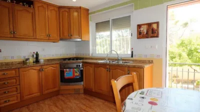 Chalet on Calle de las Rosas photo 25