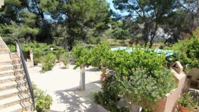 Chalet on Calle de las Rosas photo 26