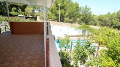 Chalet on Calle de las Rosas photo 39