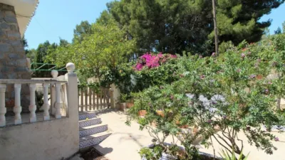 Chalet on Calle de las Rosas photo 40