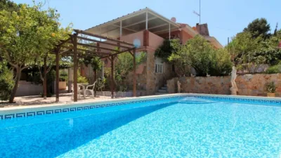 Chalet on Calle de las Rosas photo 42