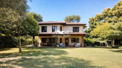 Chalet en alquiler en Calle de la Fuente del Rey, 34 - Imagen 5