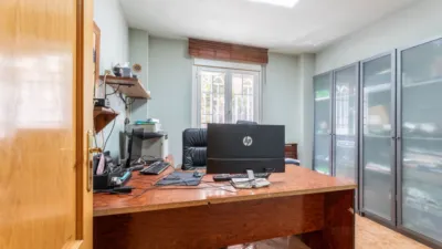 Chalet en venta en Calle de Miguel de Cervantes, cerca de Calle de Benito Pérez Galdós, Zona de las Cárcavas-Arroyo del Bosque (Arroyomolinos) de 579.900 €