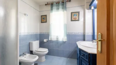Chalet en venta en Calle de Miguel de Cervantes, cerca de Calle de Benito Pérez Galdós, Zona de las Cárcavas-Arroyo del Bosque (Arroyomolinos) de 579.900 €