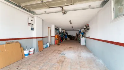 Chalet en venta en Calle de Miguel de Cervantes, cerca de Calle de Benito Pérez Galdós, Zona de las Cárcavas-Arroyo del Bosque (Arroyomolinos) de 579.900 €