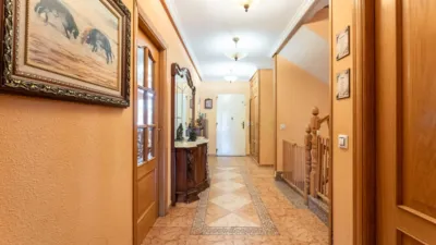 Chalet en venta en Calle de Miguel de Cervantes, cerca de Calle de Benito Pérez Galdós, Zona de las Cárcavas-Arroyo del Bosque (Arroyomolinos) de 579.900 €