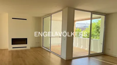 Ático en alquiler en Ciudad Expo, Ciudad Expo (Mairena del Aljarafe) de 2.500 €<span>/mes</span>