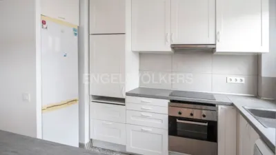 Apartamento en alquiler en Paseo de la Castellana, cerca de Calle de San Aquilino - Imagen 3