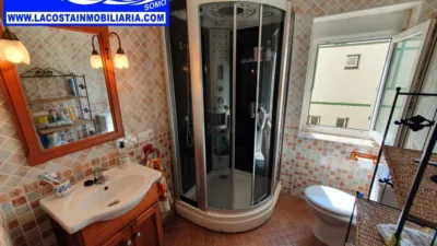 Apartment on Calle Barrio Evaristo Lavín photo 18