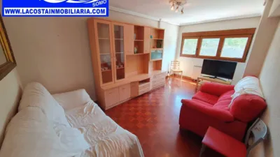 Apartment on Calle Barrio Evaristo Lavín photo 3