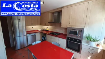 Apartment on Calle Barrio Evaristo Lavín photo 8