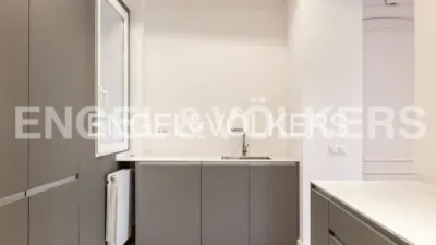 Apartamento en alquiler en Almagro - Imagen 9