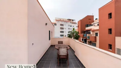 Top-floor apartment on Calle Victoria de los Ángeles photo 6