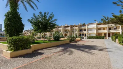 Casa en alquiler en El Perellonet - Imagen 54