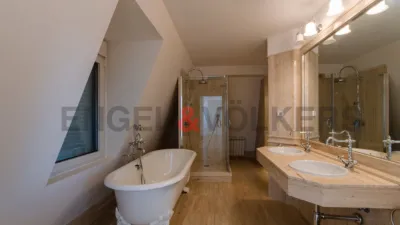 Casa adosada en alquiler en Calle Bellatrix - Imagen 15