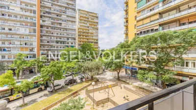Apartment in La Verneda-La Pau photo 4