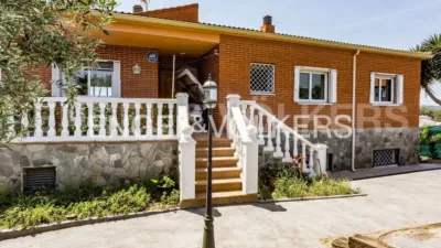 House in Cubelles photo 3