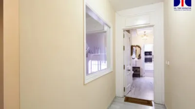 Apartment on Calle de José de la Cámara photo 3