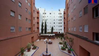 Apartment on Calle de José de la Cámara photo 46