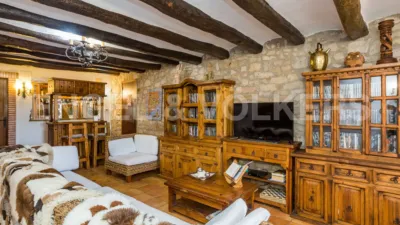 House in Querol photo 15