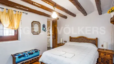 House in Querol photo 23