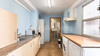 Terraced house on Carrer Canonge Gimeno photo 16