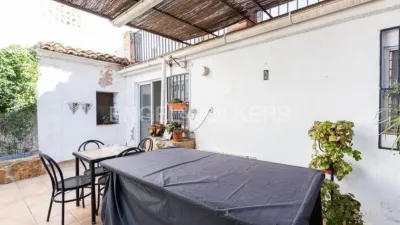 Terraced house on Carrer Canonge Gimeno photo 19