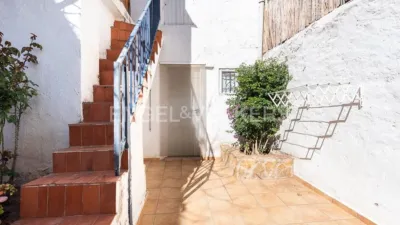 Terraced house on Carrer Canonge Gimeno photo 29