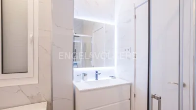 Apartment on Calle de Ayala photo 13