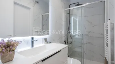 Apartment on Calle de Ayala photo 15