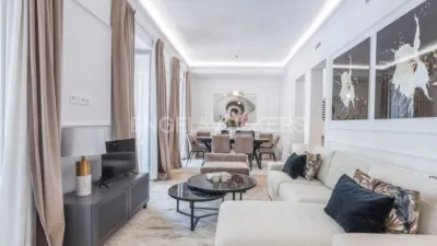 Apartment on Calle de Ayala photo 2