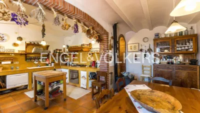 House in Torrelles de Foix photo 24